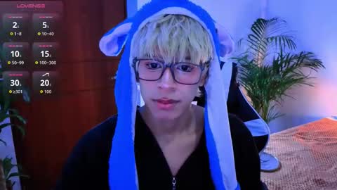 taichi online show from 10-27-25, 10:41