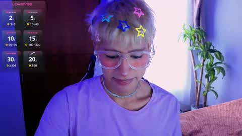 taichi online show from 11-29-25, 05:27