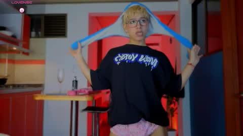 taichi online show from 01-06-26, 10:23