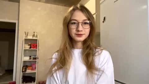 Snapshot of tainastoa chatting on 12-01-25, 08:08 Tessa online show from 12-01-25, 08:08