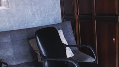 Tairon Tucke online show from 12-13-24, 08:58