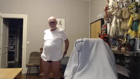 Snapshot of taisabaki54 chatting on 11-07-25, 10:32 taisabaki54 online show from 11-07-25, 10:32