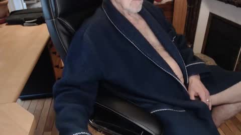 taisabaki54 online show from 04-04-26, 07:06