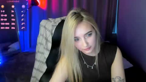 Taisia online show from 04-25-26, 08:28
