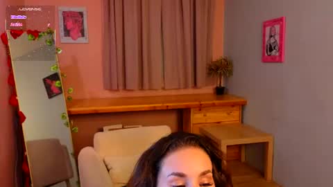 Snapshot of taissa_farmiga chatting on 06-10-26, 03:22 Lizzy online show from 06-10-26, 03:22