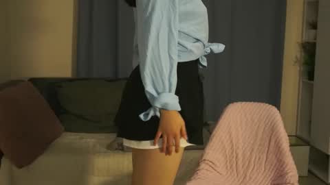 Snapshot of taitcurington chatting on 11-13-25, 08:08 Soo Ying online show from 11-13-25, 08:08