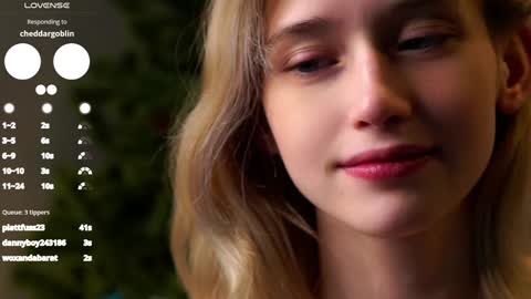 Snapshot of taitehambelton chatting on 02-01-25, 06:10 Mia online show from 02-01-25, 06:10