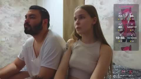 Snapshot of taiti_fox_cub chatting on 10-15-25, 06:41 taiti_fox_cub online show from 10-15-25, 06:41