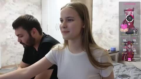 Snapshot of taiti_fox_cub chatting on 11-08-25, 06:29 taiti_fox_cub online show from 11-08-25, 06:29