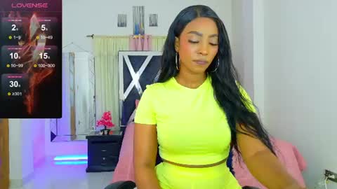 taliana  modelo independiente online show from 07-23-26, 02:09