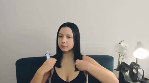 taliasensitive online show from 03-18-26, 08:50