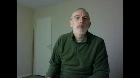 Jack Pierrot online show from 12-28-24, 05:23