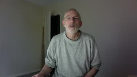 Jack Pierrot online show from 04-26-26, 04:21