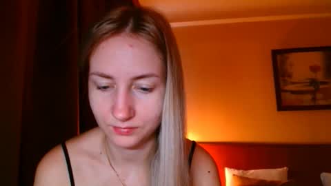  Kira  online show from 12-19-25, 07:37