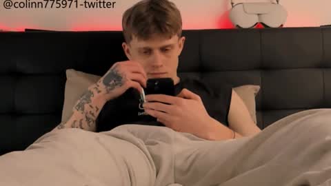 Snapshot of talkinghead7 chatting on 01-08-26, 07:27 Colin online show from 01-08-26, 07:27