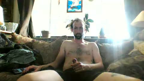 tallapple43 online show from 04-14-26, 07:53