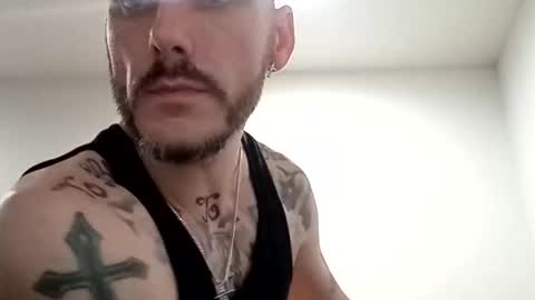 Snapshot of tallcleancuthung chatting on 04-05-26, 07:05 Tallcleancuthung online show from 04-05-26, 07:05