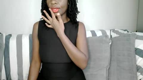 Snapshot of tallhornybear chatting on 06-19-26, 12:09 KIMBERLY online show from 06-19-26, 12:09