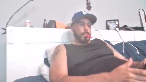 talllatino310 online show from 10-22-25, 08:41