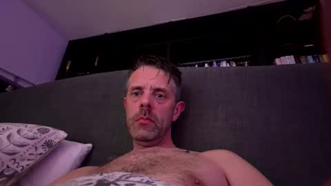 Tall Paul online show from 04-06-26, 09:05