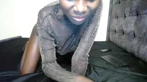 Snapshot of tally_sam chatting on 05-11-26, 02:45 tally_sam online show from 05-11-26, 02:45