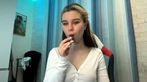 Kelly online show from 05-12-26, 05:10