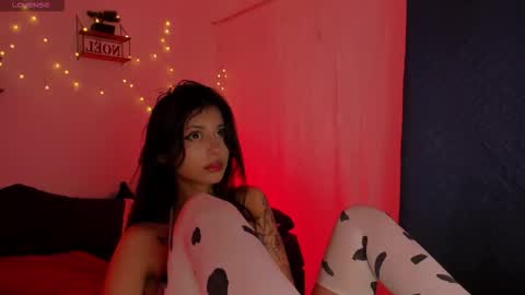 Snapshot of tamara_aluna_ chatting on 03-14-26, 12:54 Tamy online show from 03-14-26, 12:54