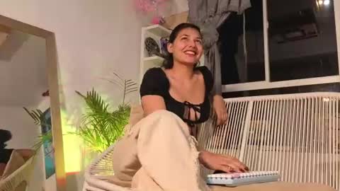 Snapshot of tamara_daniels chatting on 07-31-26, 03:28 Tamara online show from 07-31-26, 03:28