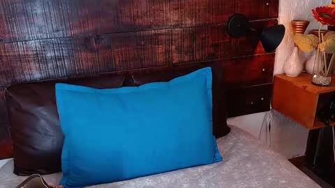 Snapshot of tamara_sanz1 chatting on 12-27-24, 06:20 online show from 12-27-24, 06:20
