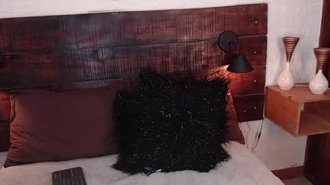 Snapshot of tamara_sanz1 chatting on 03-10-25, 10:34 online show from 03-10-25, 10:34