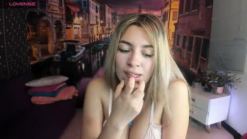 Tamara online show from 04-24-26, 09:50