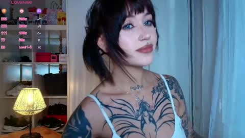 Cami 3 online show from 06-01-26, 12:29