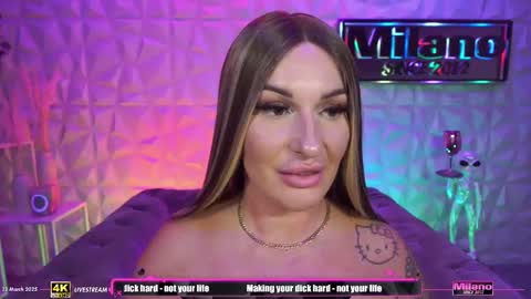 Snapshot of tamaramilano chatting on 03-11-25, 11:44 TamaraMilano online show from 03-11-25, 11:44