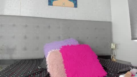 Tamy Vega online show from 12-21-24, 02:15