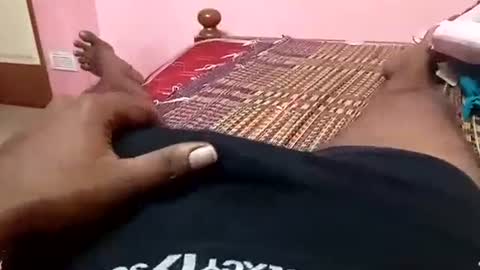 Snapshot of tamil_boy_20 chatting on 02-17-25, 05:21 Tamil fucker online show from 02-17-25, 05:21