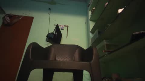 Snapshot of tamil_nadu chatting on 10-17-25, 07:44 tamil_nadu online show from 10-17-25, 07:44