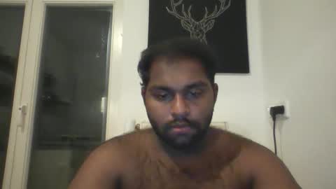 Snapshot of tamilpaiyan09 chatting on 01-11-26, 09:31 tamilpaiyan09 online show from 01-11-26, 09:31