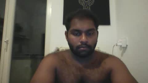Snapshot of tamilpaiyan09 chatting on 01-17-26, 10:57 tamilpaiyan09 online show from 01-17-26, 10:57