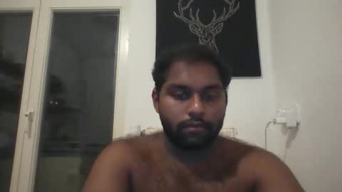 Snapshot of tamilpaiyan09 chatting on 01-31-26, 10:41 tamilpaiyan09 online show from 01-31-26, 10:41