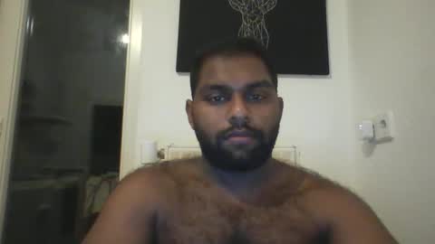 Snapshot of tamilpaiyan09 chatting on 03-01-26, 10:01 tamilpaiyan09 online show from 03-01-26, 10:01