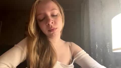 Jenny online show from 06-22-26, 07:38