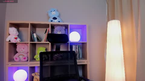 tammy_bellini_ online show from 07-07-26, 12:42