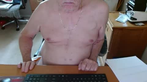 Snapshot of tampaman345 chatting on 05-11-26, 02:45 tampaman345 online show from 05-11-26, 02:45