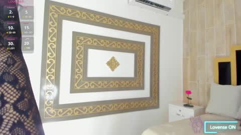 Snapshot of tamy_honey chatting on 01-26-25, 06:27 Tamy online show from 01-26-25, 06:27