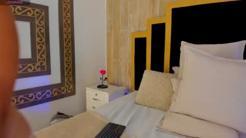 Snapshot of tamy_honey chatting on 02-13-25, 02:23 Tamy online show from 02-13-25, 02:23