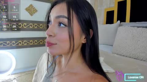 Snapshot of tamy_honey chatting on 02-13-25, 10:11 Tamy online show from 02-13-25, 10:11