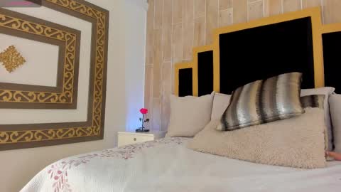 Snapshot of tamy_honey chatting on 02-20-25, 11:21 Tamy online show from 02-20-25, 11:21