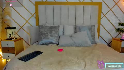 Snapshot of tamy_honey chatting on 09-29-25, 11:42 Tamy online show from 09-29-25, 11:42