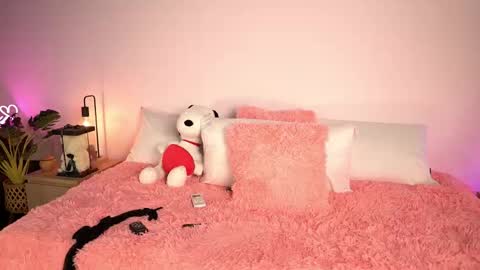 Snapshot of tamy_honey chatting on 11-30-25, 02:04 Tamy online show from 11-30-25, 02:04