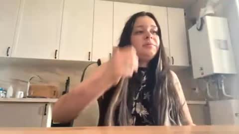 Anna online show from 06-29-26, 02:50